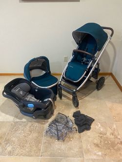 Uppababy V2 Stoller with car seat and bassinet Finn