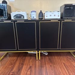 Black and Gold Stand