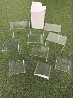 Acrylic Display Risers, Clear Product Stand