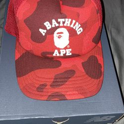 BAPE COLLEGE CAMO HAT RED