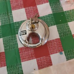 Lock with keys