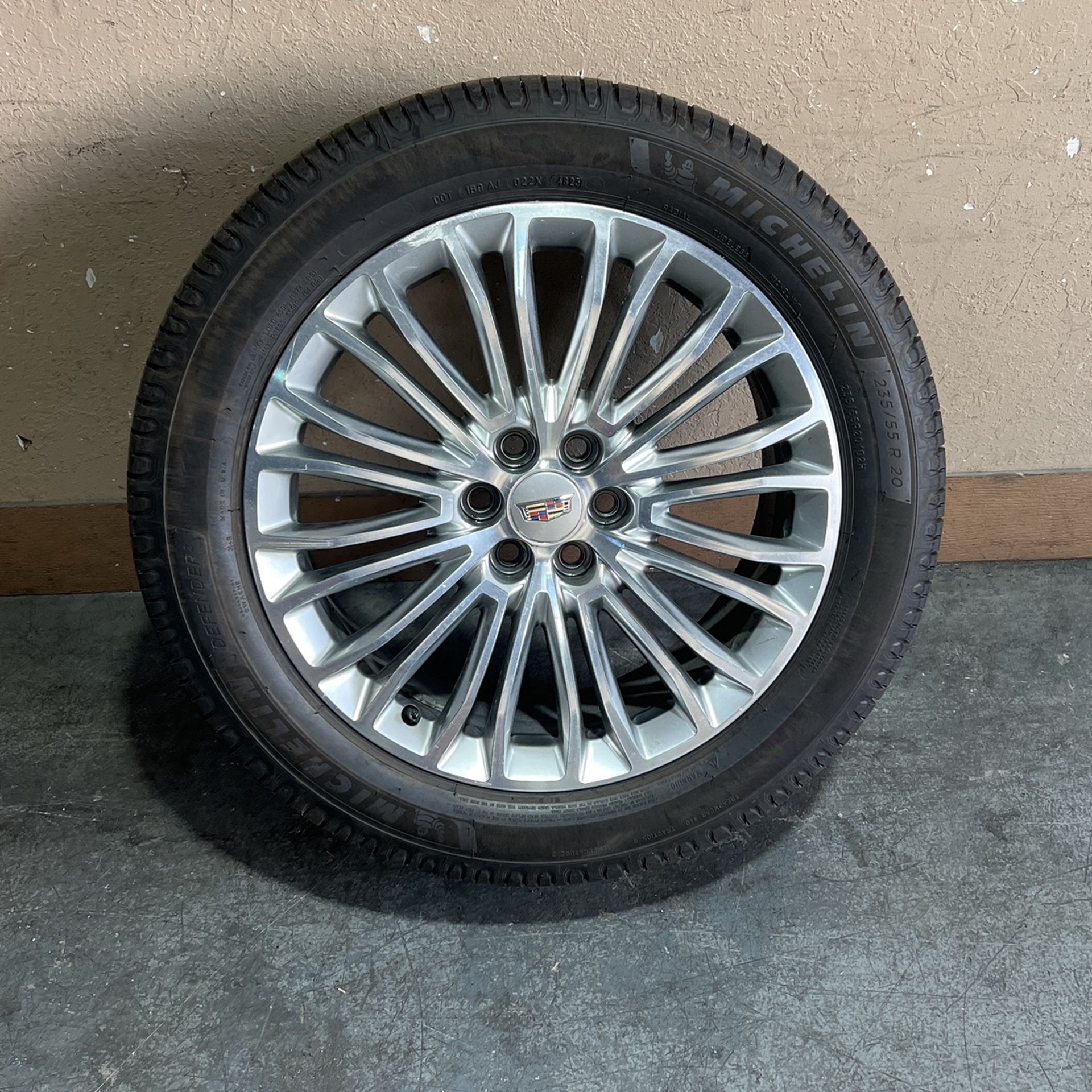 (B) 17-23 Cadillac Xt5 Wheel 2017 2018 2019 2020 2021 2022 