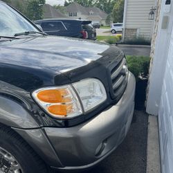 2004 Toyota Sequoia