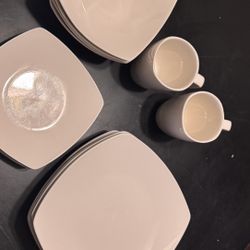 Dinnerware  Set 