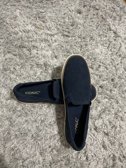 Vionic women shoes size 9.5