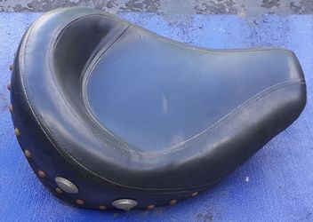 Biker-Style Seat for Roller Unit