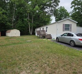 2001 single wide mobile home.