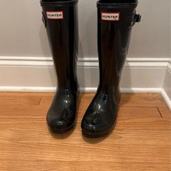 Hunter Rain Boots With Inserts