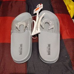 True Religion Slides