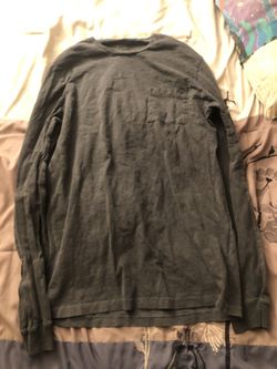 grey long sleeves shirt size Large 