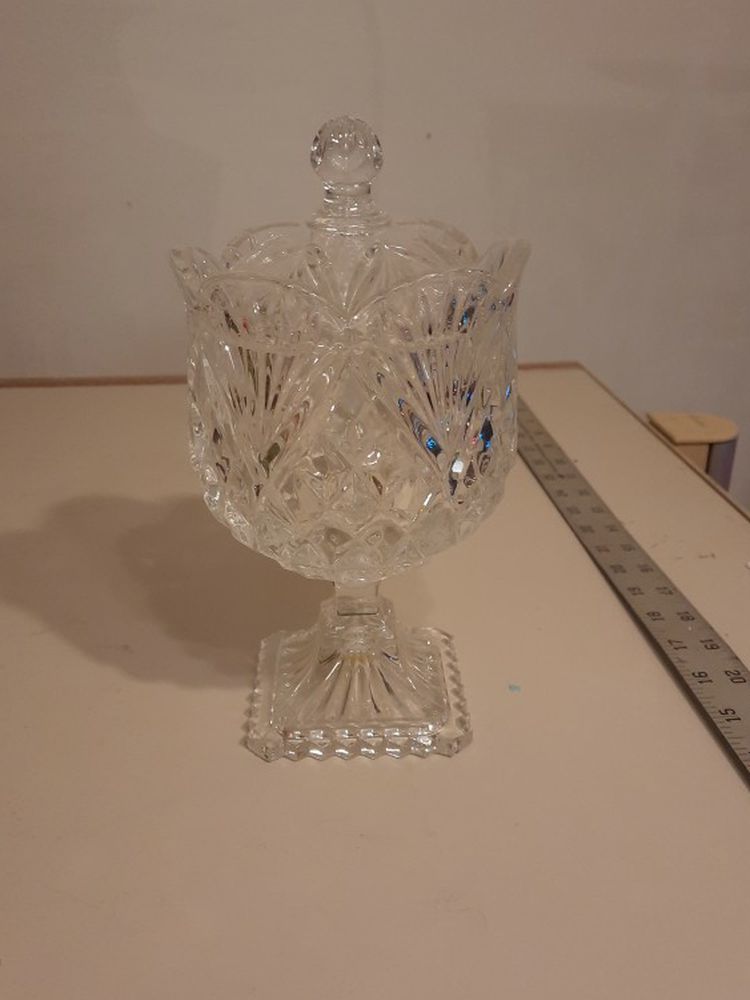 Godinger SHANNON CRYSTAL VINTAGE 9" TALL, NO CHIPS, BEAUTIFUL