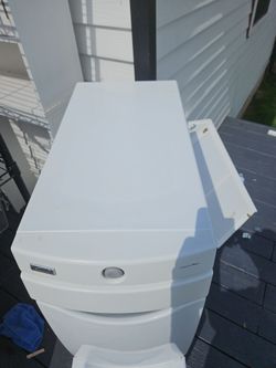 Washer And Dryer Center Storage