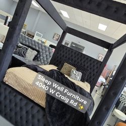 ✨️ Queen, King Canopy Bed Frame ✨️ Furniture Sectionals, Bedrooms, Dining Avail 