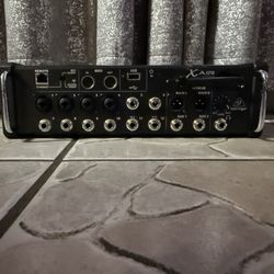 Digital Mixer + Wireless Microphone 