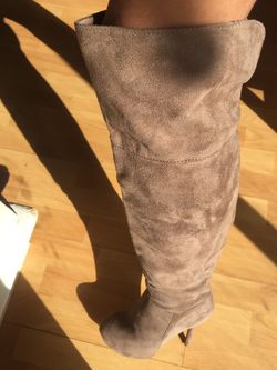 Size 7 thigh high boots light brown