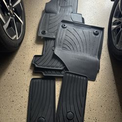 Toyota Sienna 7 Seater Floor Mat - NEW