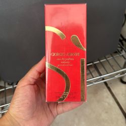 Armani Si Passione Amazing Perfume Intense