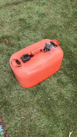 Boat gas tank 5-7gallons