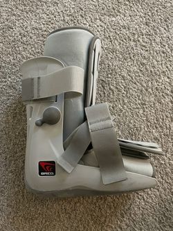 Size Large Ortho Walking Boot