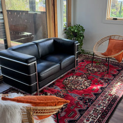 Le corbusier style leather loveseat