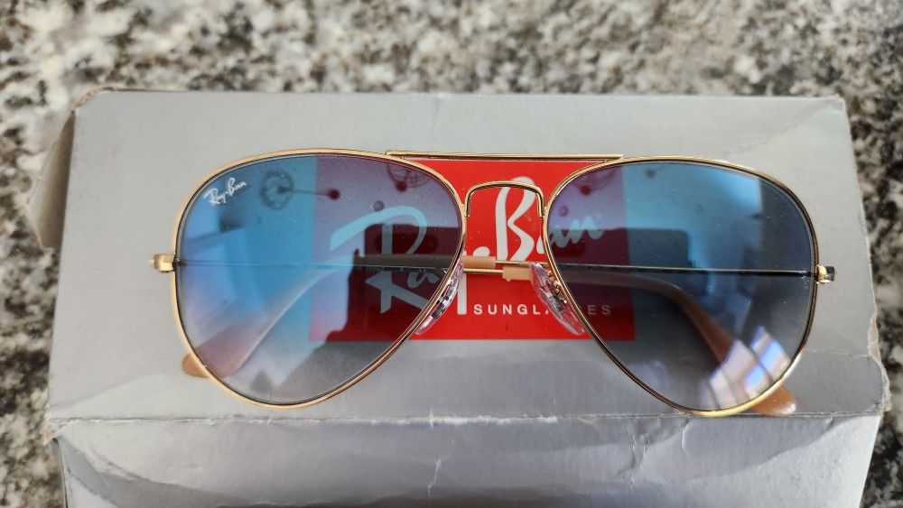 Ray-Ban Rb3025 Classic Aviator Gold/Clear Gradient Blue  New