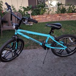 Mongoose Craze Bike