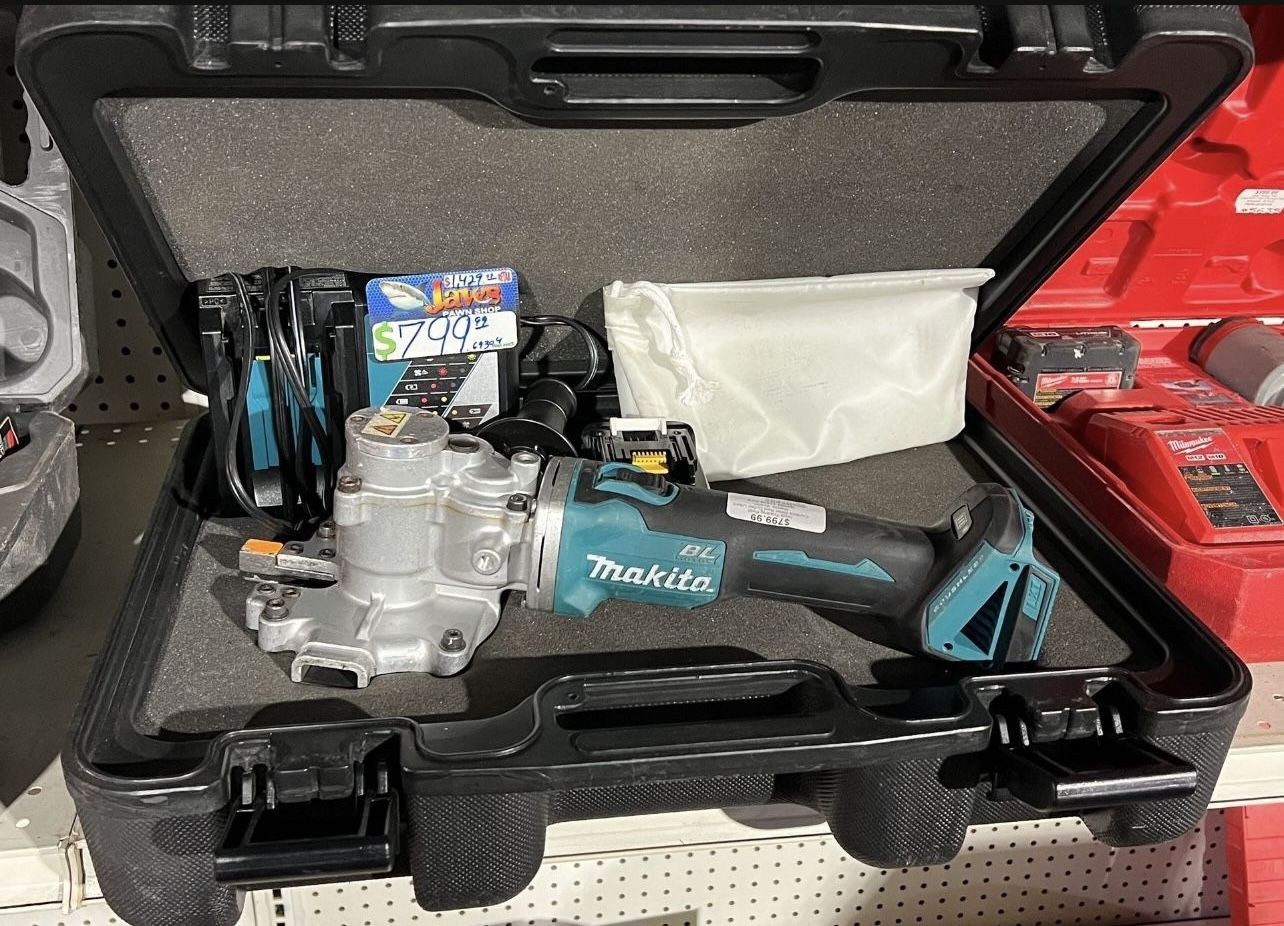 Makita Cordless Steel Rod Cutter Tool Kit With Case Pick Up Only Retail- $1,429.99