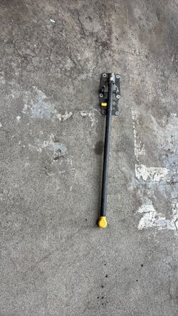 Ford tail gate handle