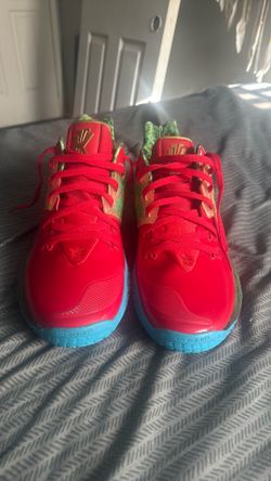 Nike Men's Kyrie Low 2 Mr. Krabs Basketball Shoes (Size 14)