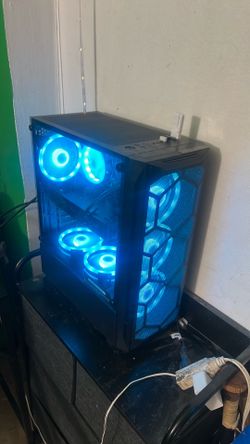 Gaming pc amd Radeon rx 2048sp 16 ram no keyboard and mouse