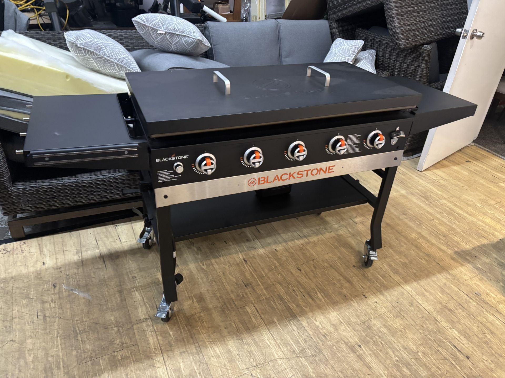 Griddle flat top. Black stone 