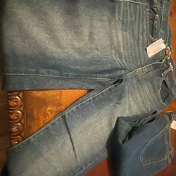 Boys jeans: straight DK Jupiter size 10 qty (1), skinny china blue size 14 qty (1)