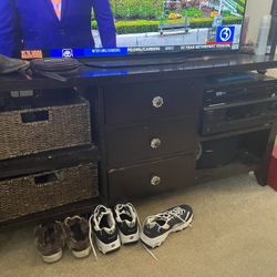 Well Made TV Cabinet with drawers And Baskets  