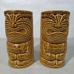 Pair Of Germaine's Luau 16 Oz. Ceramic Tiki Mugs Hawaii 2010 KC 6"
