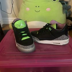 Jordans (Black/Gray/Green/White]