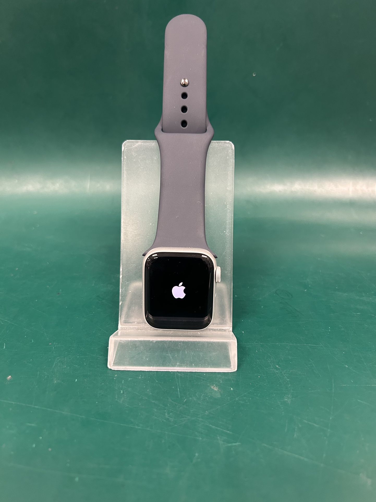 Apple Watch SE Silver 40mm GPS