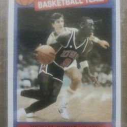 Really Nice Pair Of RARE Michael Jordan 1984 USA Basketball Team Cards MINT 