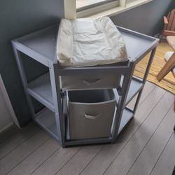 Corner Changing Table