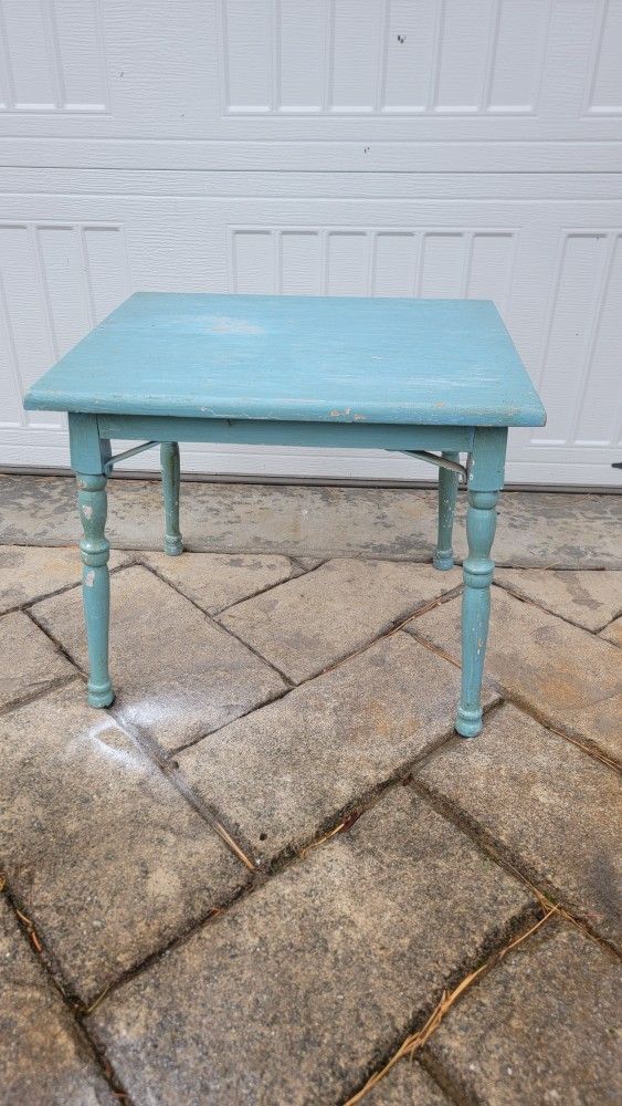 Vintage Shabby Side Table 
