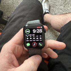 Apple Watch Series 7 GPS