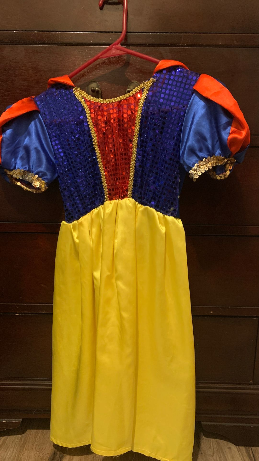 Snowwhite costume