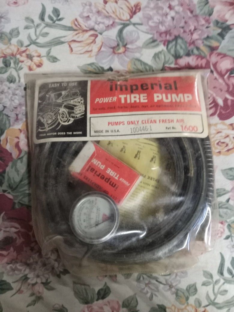 Vintage 60s 70s Imperial Power Tire Pump