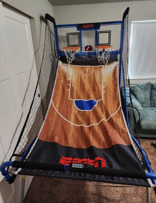 ESPN EZ Fold 2 player Basketball Game with Polycarbonate Backboard and LED Scoring