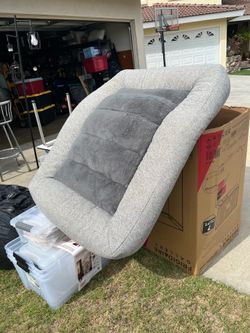 Dog bed