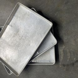 Tray