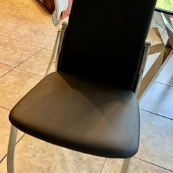 4 Kitchen Chairs  For $35
