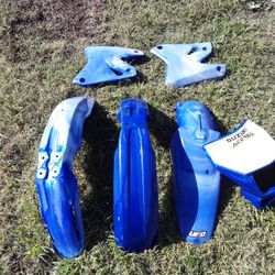 DRZ 400 Plastics