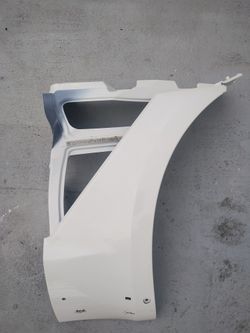 ASTON MARTIN DBX 2021-2023 RIGHT FENDER PANEL