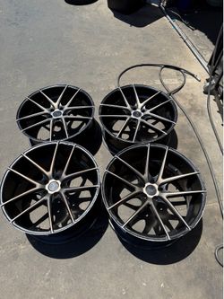 SET OF FOUR 22” CHARGER CHALLENGER WHEELS AND TIRES