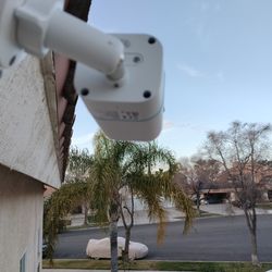 Security Cameras ⭐⭐⭐⭐⭐